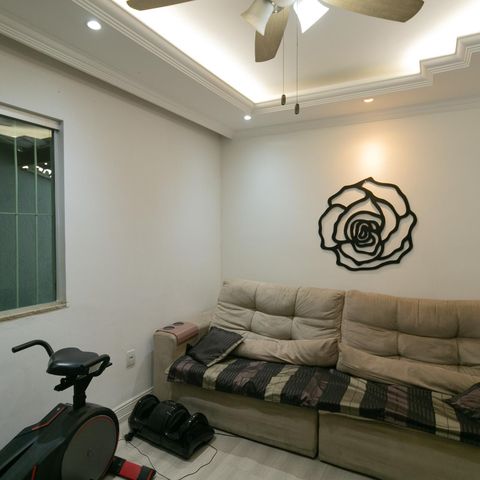 Casa à venda com 318m², 4 quartos e 3 vagasSala
