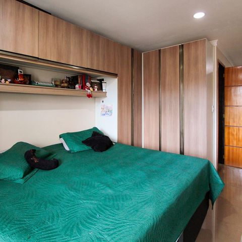 Casa de condomínio à venda com 300m², 4 quartos e 4 vagas Casa de condomínio à venda com 300m², 4 quartos e 4 vagasQuarto suíte 3