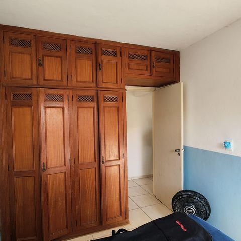 Casa à venda com 300m², 4 quartos e 3 vagas Casa à venda com 300m², 4 quartos e 3 vagasQuarto 1