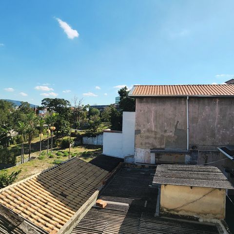 Casa à venda com 300m², 4 quartos e 3 vagas Casa à venda com 300m², 4 quartos e 3 vagasVista Quarto 1