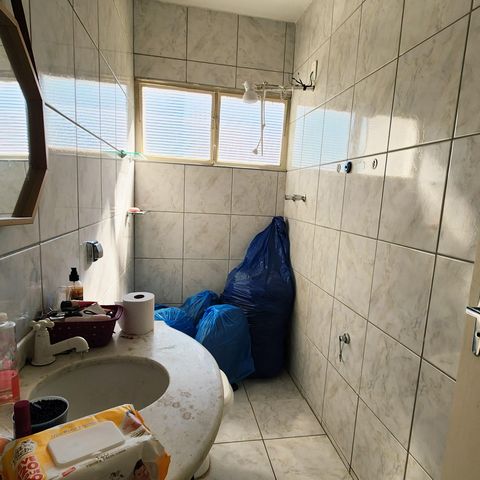 Casa à venda com 300m², 4 quartos e 3 vagas Casa à venda com 300m², 4 quartos e 3 vagasBanheiro