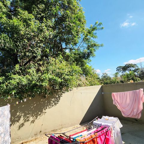 Casa à venda com 300m², 4 quartos e 3 vagas Casa à venda com 300m², 4 quartos e 3 vagasQuintal