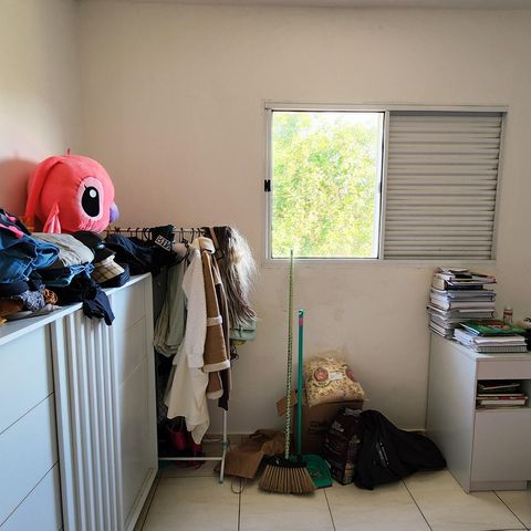 Casa à venda com 300m², 4 quartos e 3 vagas Casa à venda com 300m², 4 quartos e 3 vagasEdícula - Quarto
