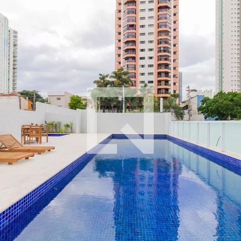 Apartamento à venda com 81m², 2 quartos e 2 vagasÁrea comum - Piscina