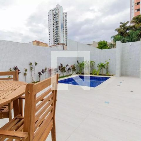Apartamento à venda com 81m², 2 quartos e 2 vagasÁrea comum - Piscina