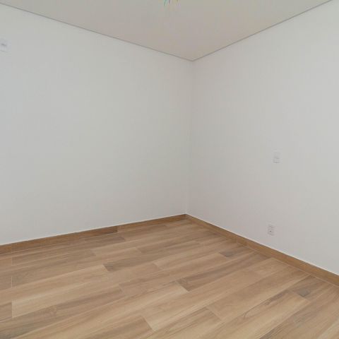Apartamento à venda com 81m², 2 quartos e 2 vagasQuarto 1