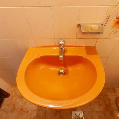 Casa à venda com 360m², 5 quartos e 2 vagas Casa à venda com 360m², 5 quartos e 2 vagasLavabo