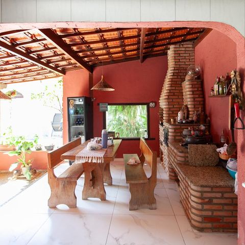 Casa à venda com 360m², 5 quartos e 2 vagas Casa à venda com 360m², 5 quartos e 2 vagasEspaço Gourmet