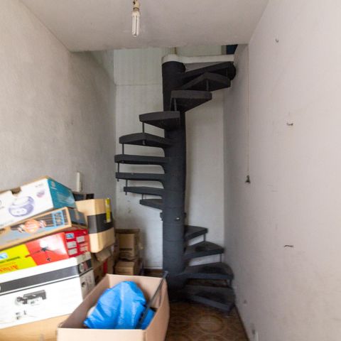 Casa à venda com 165m², 3 quartos e 2 vagas Casa à venda com 165m², 3 quartos e 2 vagasQuarto de Serviço
