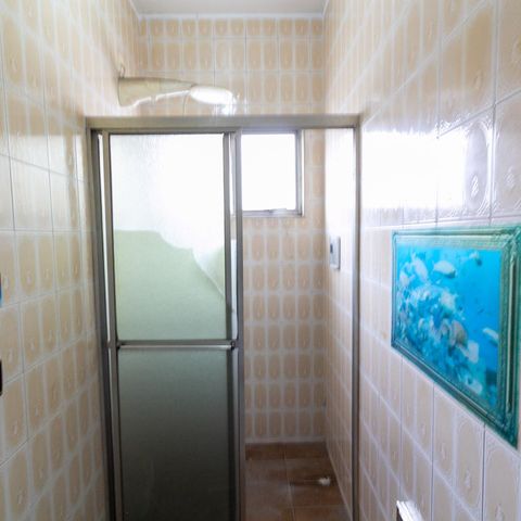 Casa à venda com 165m², 3 quartos e 2 vagas Casa à venda com 165m², 3 quartos e 2 vagasBanheiro Escritório