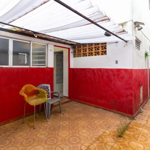 Casa à venda com 165m², 3 quartos e 2 vagas Casa à venda com 165m², 3 quartos e 2 vagasQuintal