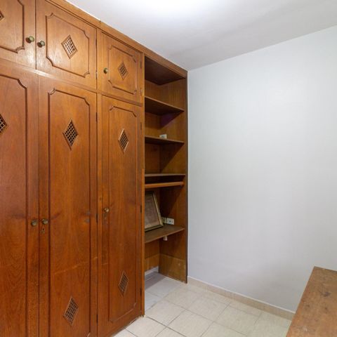 Casa à venda com 165m², 3 quartos e 2 vagas Casa à venda com 165m², 3 quartos e 2 vagasQuarto 2 - Suíte 2