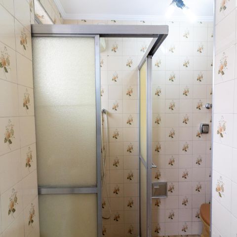 Casa à venda com 165m², 3 quartos e 2 vagas Casa à venda com 165m², 3 quartos e 2 vagasBanheiro da Suíte 2