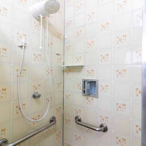 Casa à venda com 165m², 3 quartos e 2 vagas Casa à venda com 165m², 3 quartos e 2 vagasBanheiro da Suíte 1