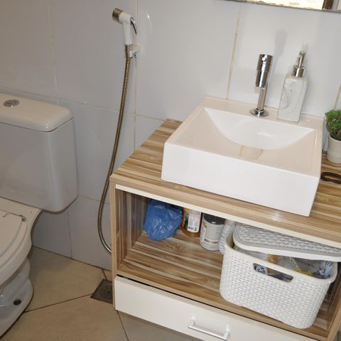 Casa de condomínio à venda com 110m², 4 quartos e 1 vagaLavabo
