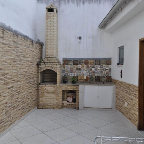 Casa de condomínio à venda com 110m², 4 quartos e 1 vagaArea comum