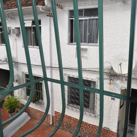 Casa de condomínio à venda com 110m², 4 quartos e 1 vagaVista/Quarto 3