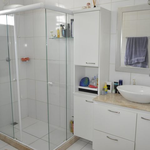 Casa de condomínio à venda com 110m², 4 quartos e 1 vagaBanheiro Social