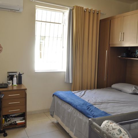 Casa de condomínio à venda com 110m², 4 quartos e 1 vagaQuarto 4