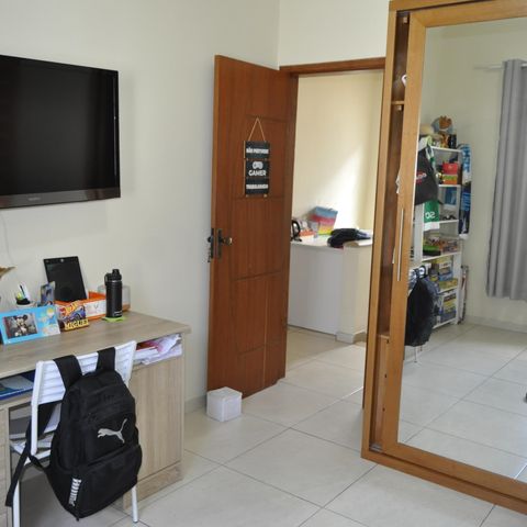 Casa de condomínio à venda com 110m², 4 quartos e 1 vagaQuarto 3