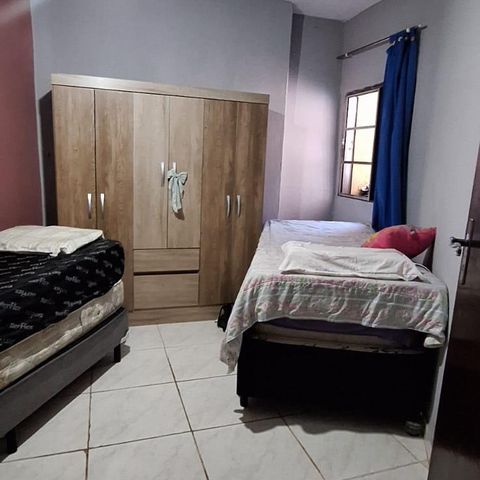 Casa à venda com 355m², 6 quartos e sem vaga Casa à venda com 355m², 6 quartos e sem vagaQuarto 3