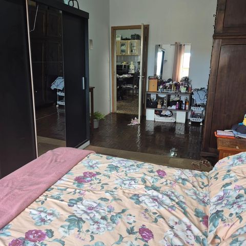 Casa à venda com 355m², 6 quartos e sem vaga Casa à venda com 355m², 6 quartos e sem vagaQuarto 5
