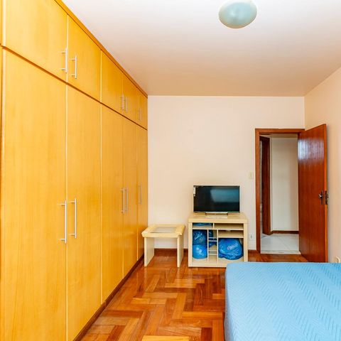 Apartamento à venda com 83m², 3 quartos e 2 vagas Apartamento à venda com 83m², 3 quartos e 2 vagasSuíte