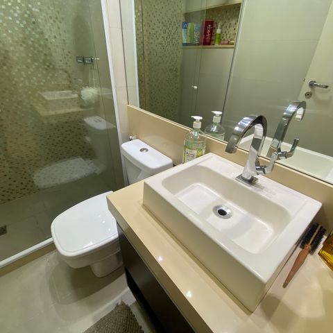 Casa à venda com 75m², 2 quartos e 1 vaga Casa à venda com 75m², 2 quartos e 1 vagaBanheiro Social