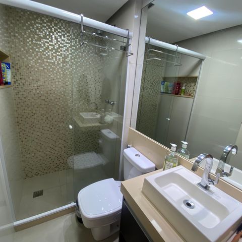 Casa à venda com 75m², 2 quartos e 1 vaga Casa à venda com 75m², 2 quartos e 1 vagaBanheiro Social