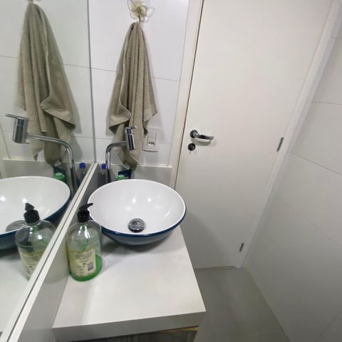 Casa à venda com 75m², 2 quartos e 1 vaga Casa à venda com 75m², 2 quartos e 1 vagaBanheiro Social 2