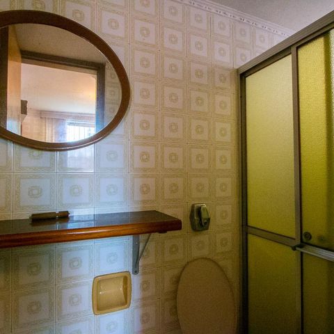 Casa para alugar com 345m², 3 quartos e 2 vagas Casa para alugar com 345m², 3 quartos e 2 vagasBanheiro de Serviço