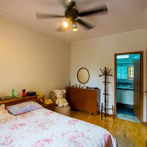 Casa para alugar com 345m², 3 quartos e 2 vagas Casa para alugar com 345m², 3 quartos e 2 vagasSuíte