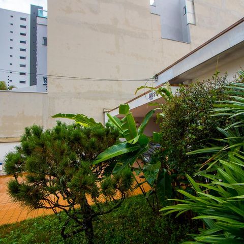 Casa para alugar com 345m², 3 quartos e 2 vagas Casa para alugar com 345m², 3 quartos e 2 vagasGaragem