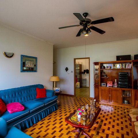 Casa para alugar com 345m², 3 quartos e 2 vagas Casa para alugar com 345m², 3 quartos e 2 vagasSala