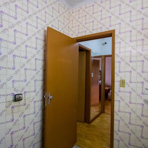 Casa para alugar com 345m², 3 quartos e 2 vagas Casa para alugar com 345m², 3 quartos e 2 vagasBanheiro Social