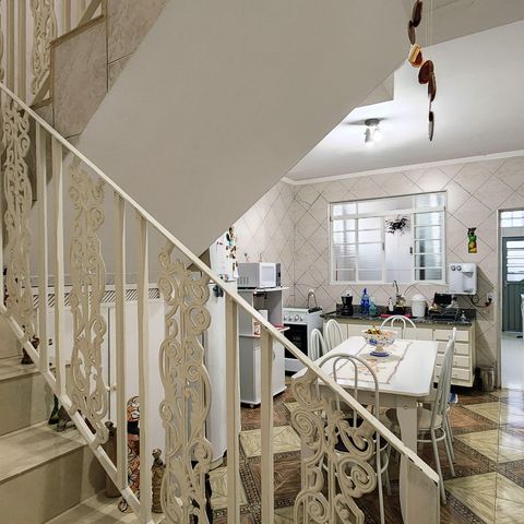 Casa à venda com 122m², 2 quartos e 1 vaga Casa à venda com 122m², 2 quartos e 1 vagaCozinha