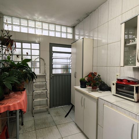 Casa à venda com 122m², 2 quartos e 1 vaga Casa à venda com 122m², 2 quartos e 1 vagaCozinha