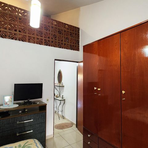 Casa à venda com 122m², 2 quartos e 1 vaga Casa à venda com 122m², 2 quartos e 1 vagaQuarto 1