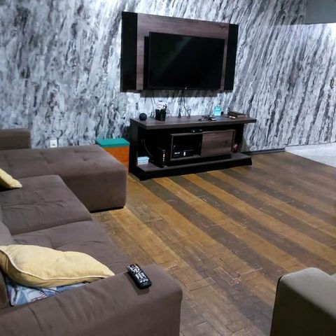 Casa à venda com 179m², 2 quartos e 4 vagas