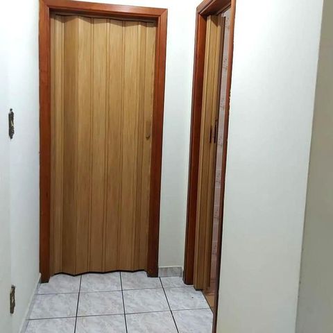 Casa à venda com 179m², 2 quartos e 4 vagas