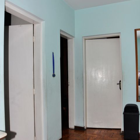 Casa à venda com 199m², 3 quartos e 4 vagas Casa à venda com 199m², 3 quartos e 4 vagasCorredor dos Quartos