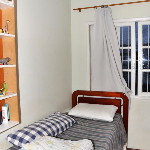Casa à venda com 199m², 3 quartos e 4 vagas Casa à venda com 199m², 3 quartos e 4 vagasQuarto 2