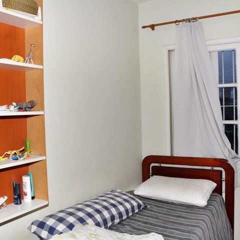Casa à venda com 199m², 3 quartos e 4 vagas Casa à venda com 199m², 3 quartos e 4 vagasQuarto 2