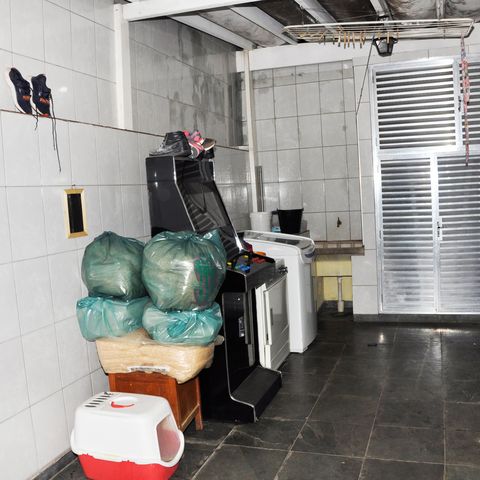Casa à venda com 199m², 3 quartos e 4 vagas Casa à venda com 199m², 3 quartos e 4 vagasÁrea de Serviço