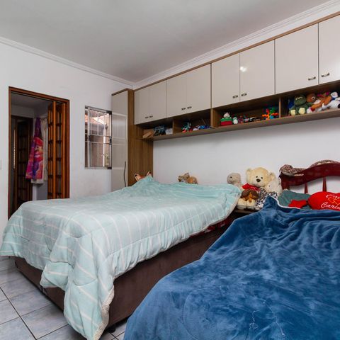 Casa à venda com 142m², 2 quartos e 2 vagas Casa à venda com 142m², 2 quartos e 2 vagasQuarto 2
