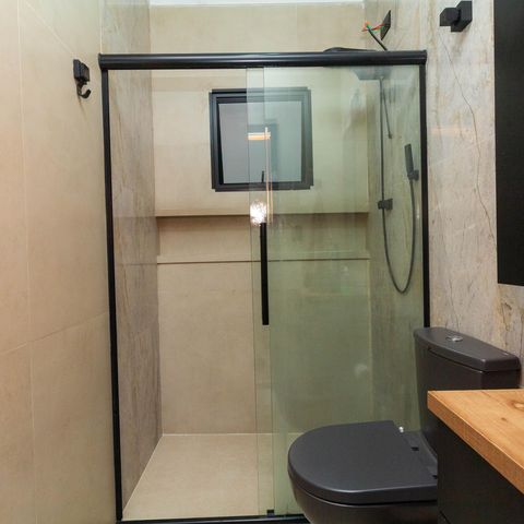 Casa à venda com 142m², 2 quartos e 2 vagas Casa à venda com 142m², 2 quartos e 2 vagasBanheiro 2
