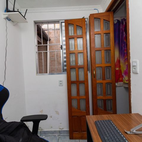 Casa à venda com 142m², 2 quartos e 2 vagas Casa à venda com 142m², 2 quartos e 2 vagasEscritório