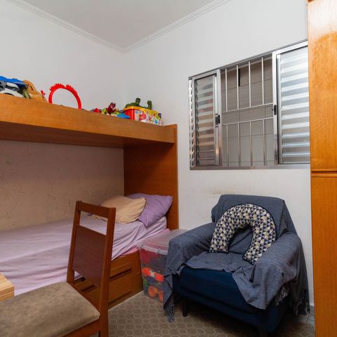 Casa à venda com 142m², 2 quartos e 2 vagas Casa à venda com 142m², 2 quartos e 2 vagasQuarto 1