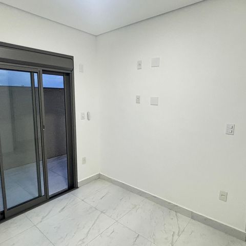 Apartamento à venda com 74m², 2 quartos e 1 vaga Apartamento à venda com 74m², 2 quartos e 1 vagaSuíte