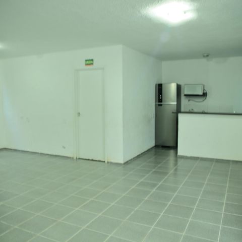 Apartamento à venda com 40m², 2 quartos e sem vagaÁrea comum